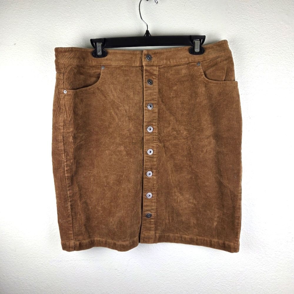 Women's Style & Co Plus Size Corduroy Button-Front Tan Skirt Size 16